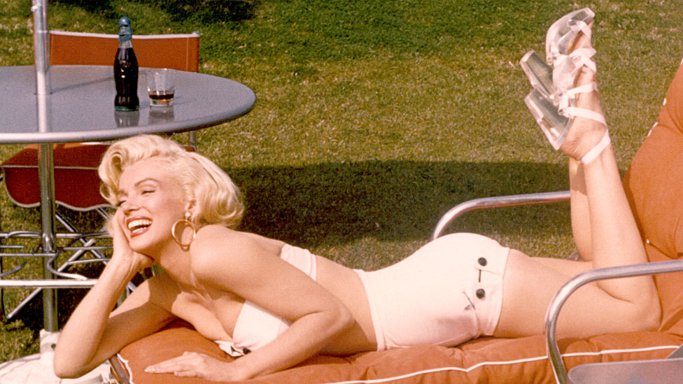 Marilyn Monroe los adoraba, y la popularidad de los tacones aumentó mucho gracias a Hollywood. (Foto Prensa Libre: Getty Images)