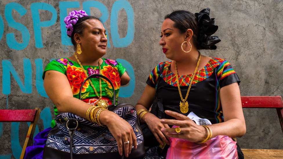 La comunidad zapoteca indígena divide a la sociedad entre hombres, mujeres y muxe, que cuentan unas 5.000 en una población de 75.000. Foto: Getty Images