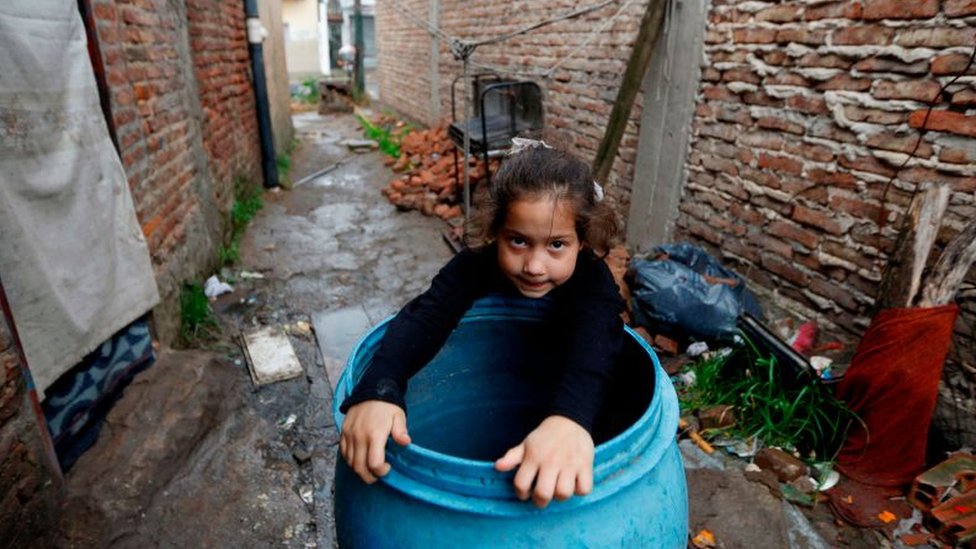 En América Latina el 20% más pobre de la población se queda solo con el 4% del ingreso total.