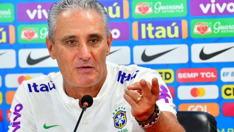 Tite, entrenador de la Selección de Brasl toma con calma las críticas por  Rodrygo. (Foto Prensa Libre: AFP) 