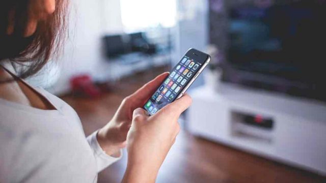 Las aplicaciones móviles tendrán desafíos en 2020. (Foto Prensa Libre: Forbes)