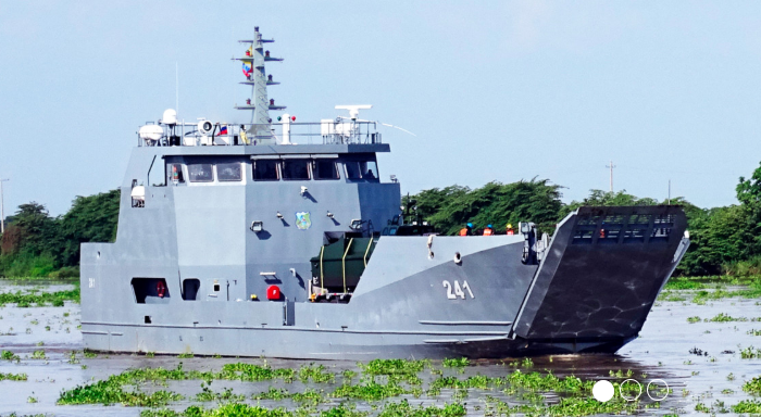 Este buque fe comprado al gobierno de Colombia y servirá de "patrullaje" en el mar del Pacífico. (Foto Prensa Libre: Hemeroteca)