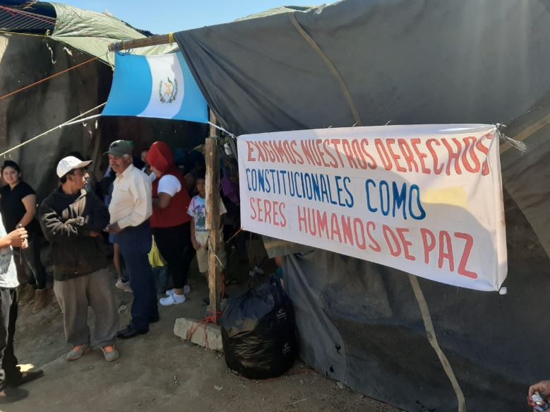 Vecinos dicen que no desalojarán área de riesgo en Peronia y piden apoyo para obtener vivienda