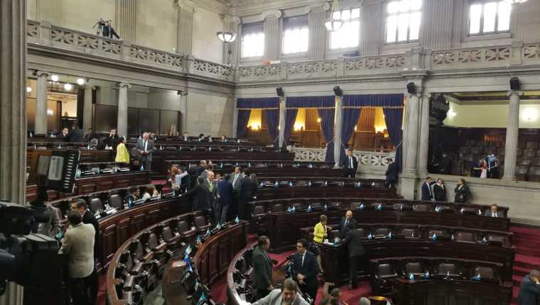 Diputados celebran la no aprobación del presupuesto 2020
