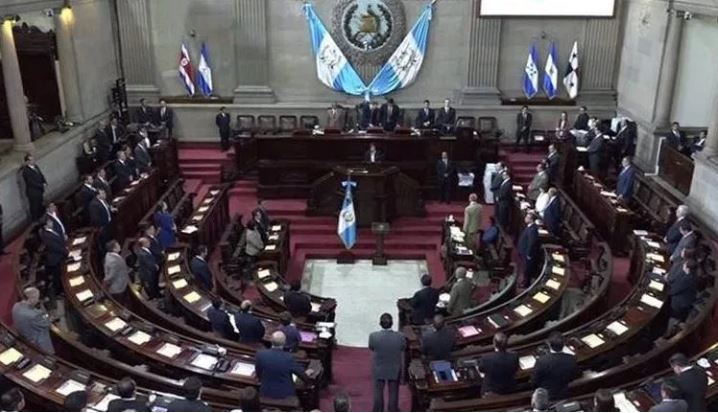 En el Congreso fue donde, por primera vez, se evidenciaron plazas fantasma. (Foto Prensa Libre: Hemeroteca PL)