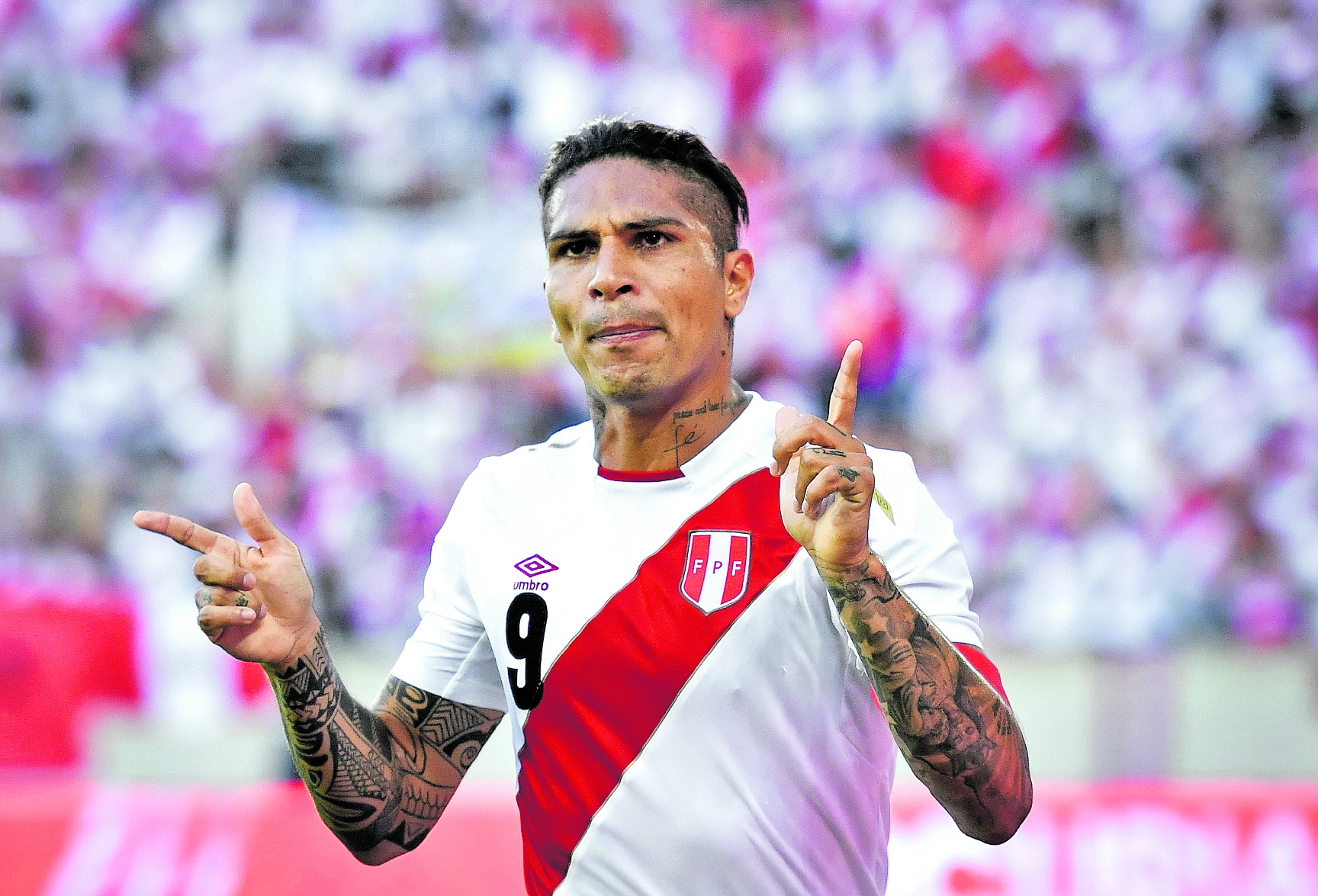 Paolo Guerrero, figura de la Selección de Perú, podría llegar al Boca Juniors. (Foto Prensa Libre: AFP)