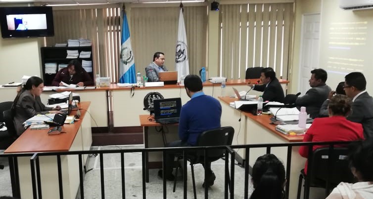 Luis Enrique Mendoza García por medio de videoconferencia brinda su declaración en el Juzgado de Mayor Riesgo C. (Foto Prensa Libre: Cortesía) 