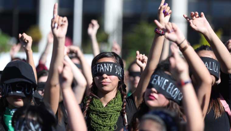 Organización de mujeres dejará de percibir Q9 millones para la atención de mujeres víctimas de violencia si se aprueba el proyecto de presupuesto general para el año 2022. (Foto Prensa Libre: Hemeroteca)