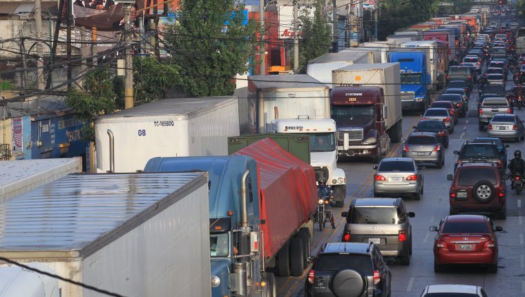 Los transportistas lograron un acuerdo para circular. (Foto Prensa Libre: Hemeroteca PL)