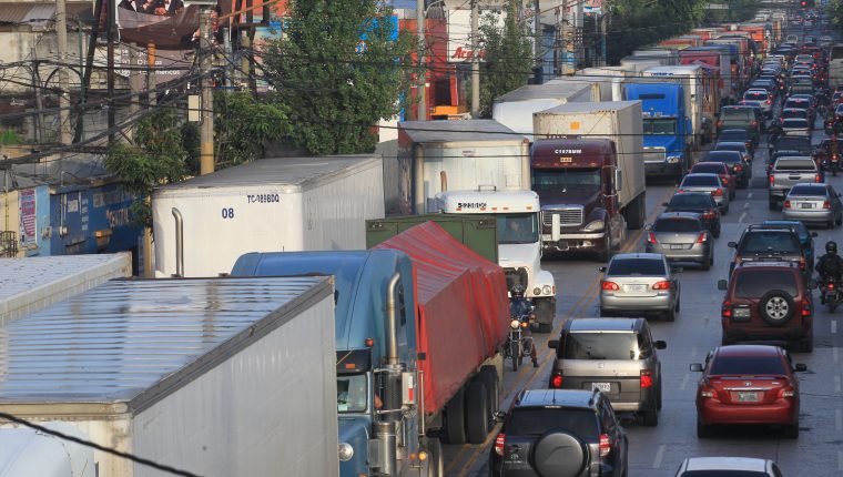 La caravana saldrá del norte, sur y occidente para  unirse en el Ministerio de Energía y Minas. (Foto Prensa Libre: Hemeroteca PL)