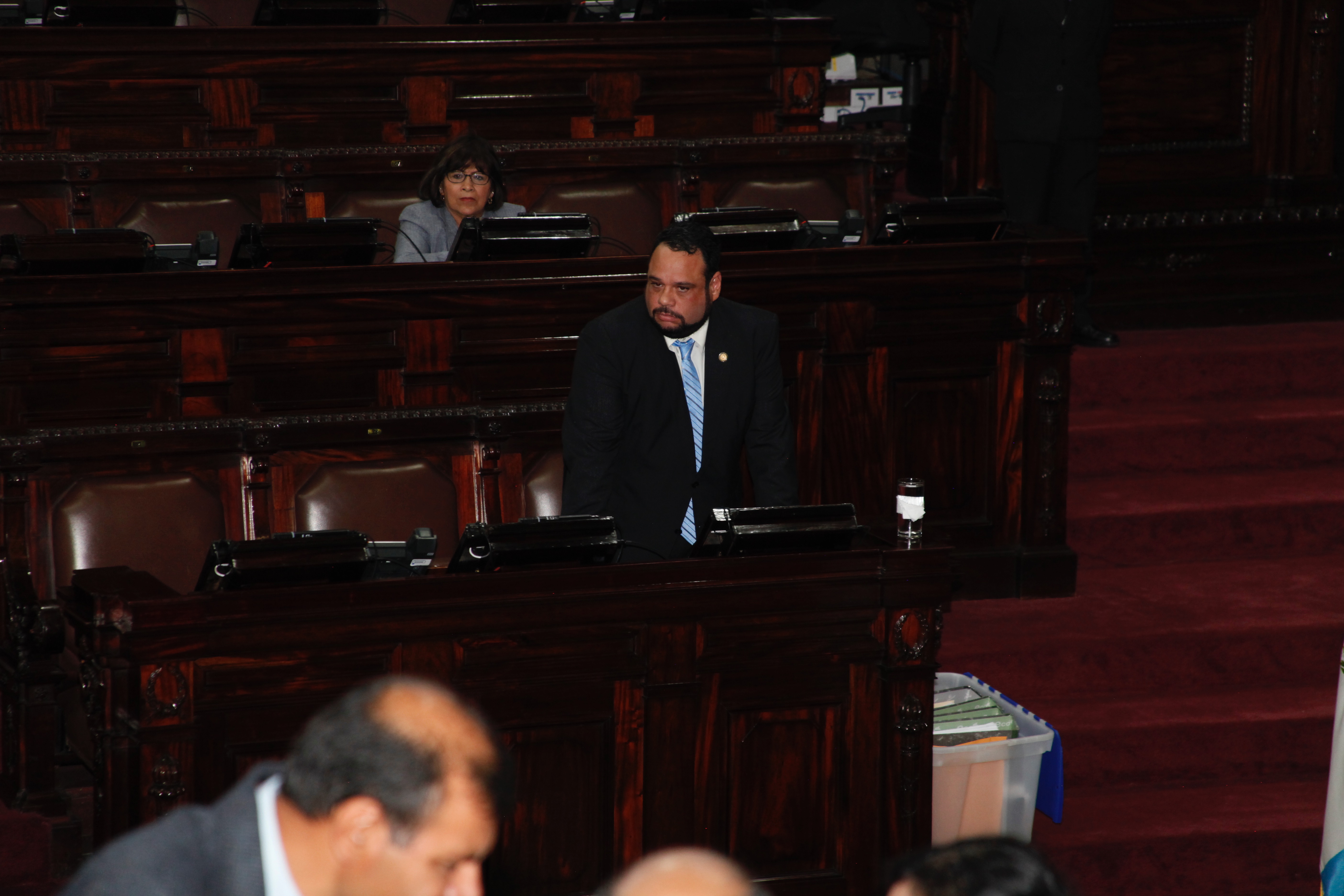 Después de que se aprobara el estado de Calamidad en segunda lectura finalizo la interpelación al Ministro de Comunicaciones José Luis Benito. (Foto Prensa Libre: Noé Medina)