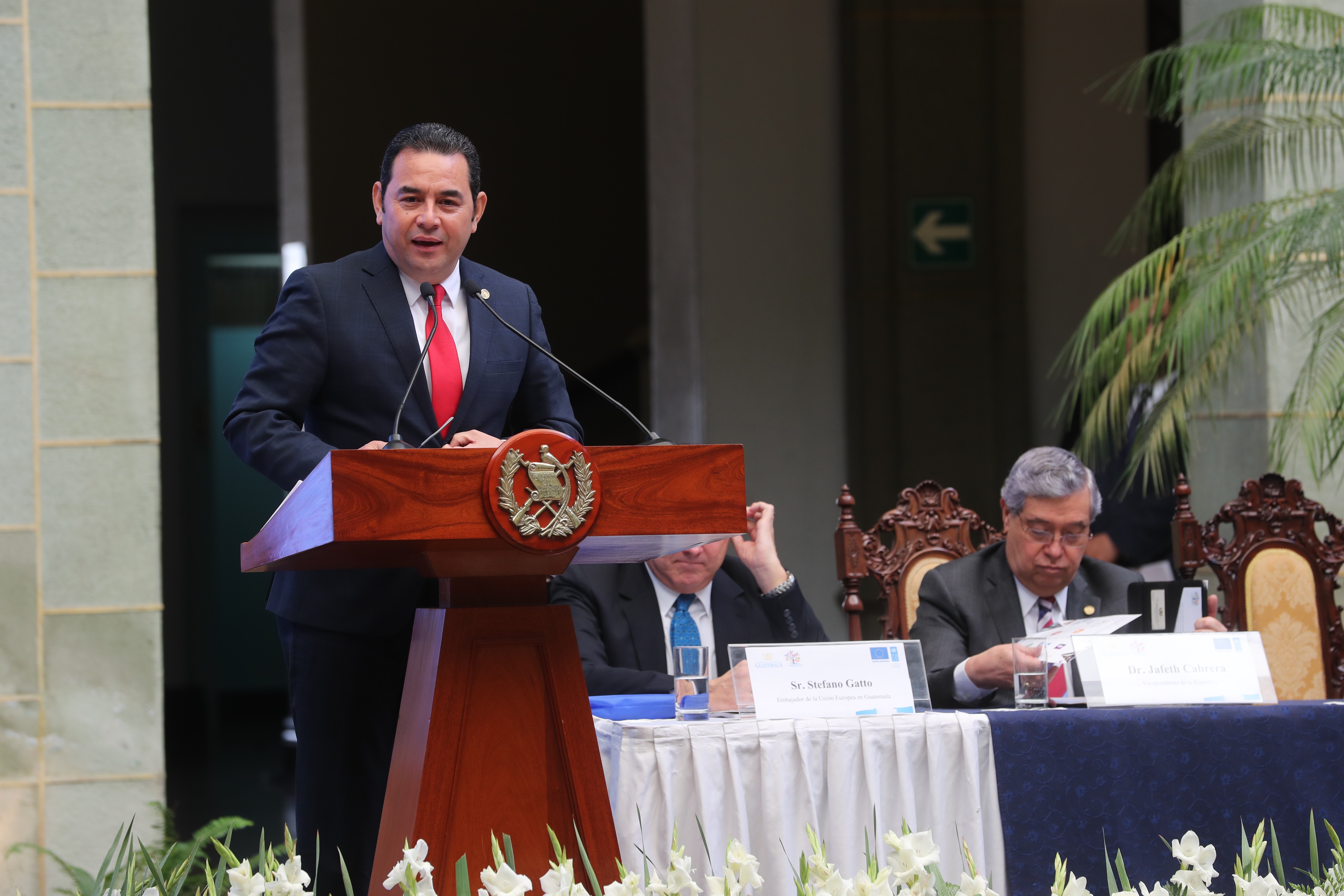 Jimmy Morales, presidente y  Jafeth Cabrera, vice presidente, asumirán una curul en el Parlacén (Foto Prensa Libre: Hemeroteca PL)
