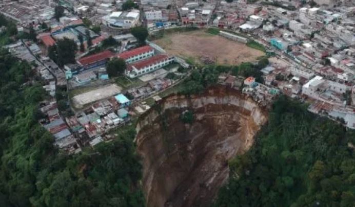 Zona del deslizamiento en Ciudad Peronia. (Foto Prensa Libre: Hemeroteca PL). 