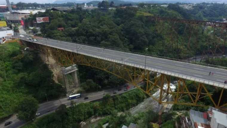 El puente Belice permanecerá cerrado por trabajos en su estructura. (Foto Prensa Libre: Hemeroteca PL)