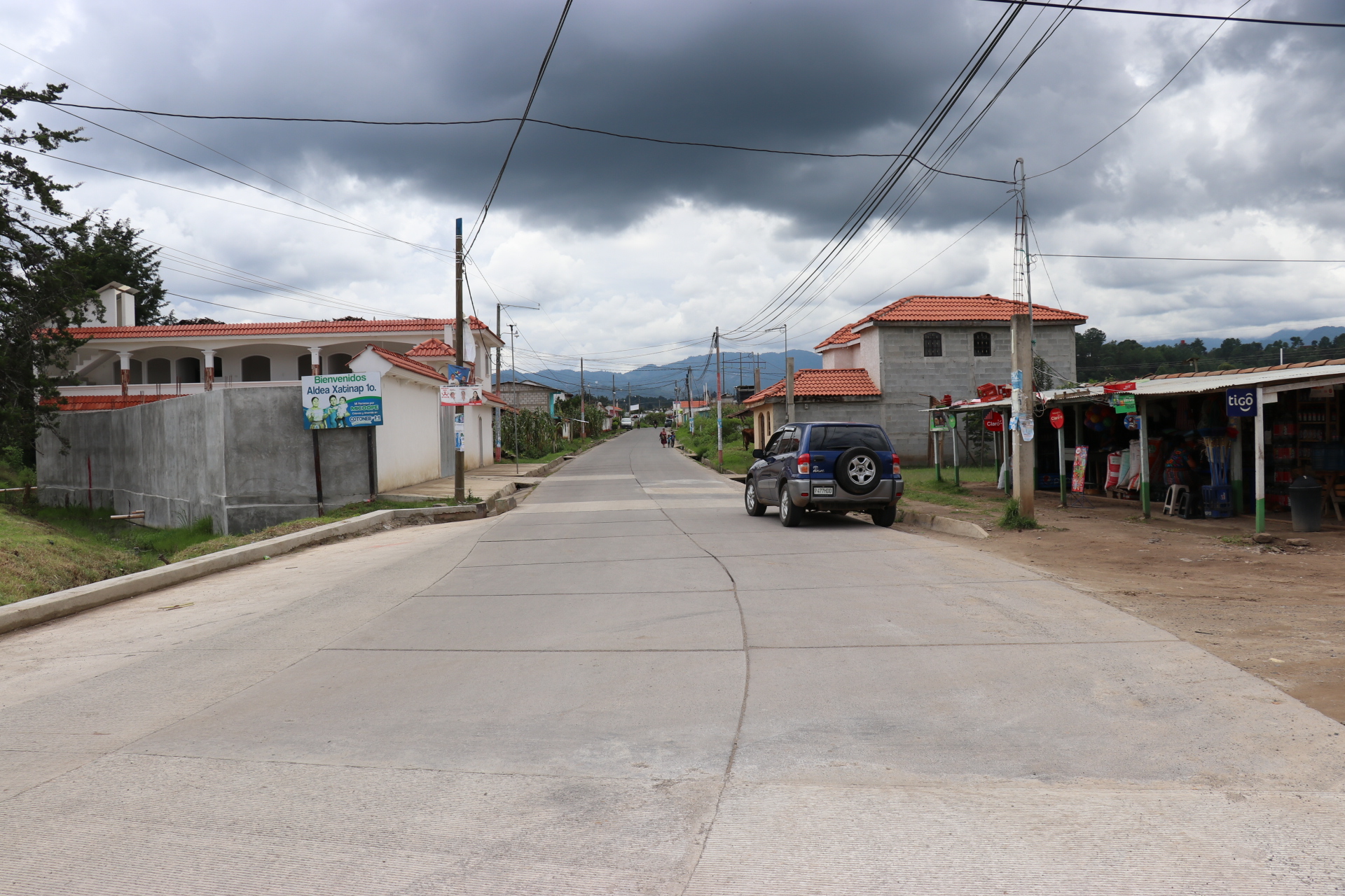 Vecinos de Quiché denuncian que desconocidos asaltan en la ruta hacia Patzité. (Foto Prensa Libre: Héctor Cordero) 