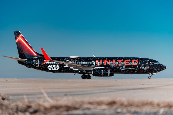 El avión cuenta con un lado oscuro y la Resistencia. (Foto Prensa Libre: United Airlines)