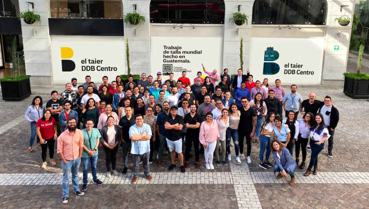 Un grupo de 120 profesionales buscan la innovación y la excelencia para sus clientes en el Taier DDB Centro. Foto Prensa Libre: Cortesía