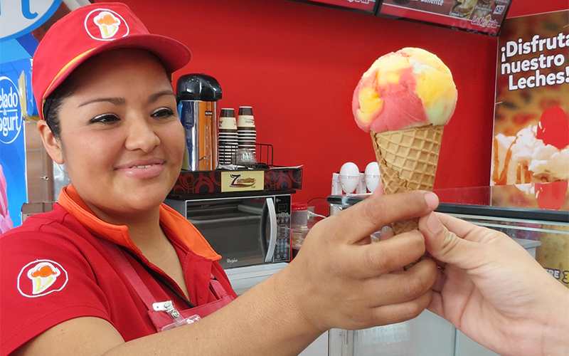 Este modelo de franquicia de helados genera entre 1 y 4 empleos directos. (Foto Prensa Libre: cortesía La Nevería)