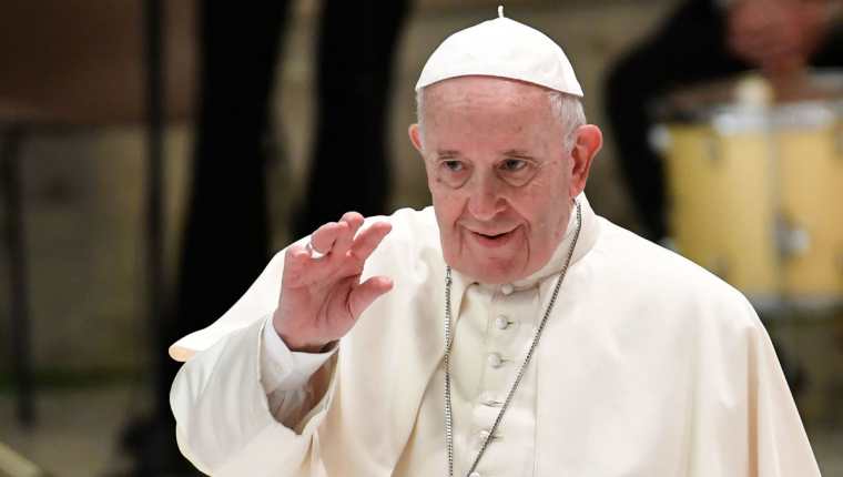 El papa Francisco busca incorporar el "pecado ecológico" en el catecismo. (Foto Prensa Libre: AFP)