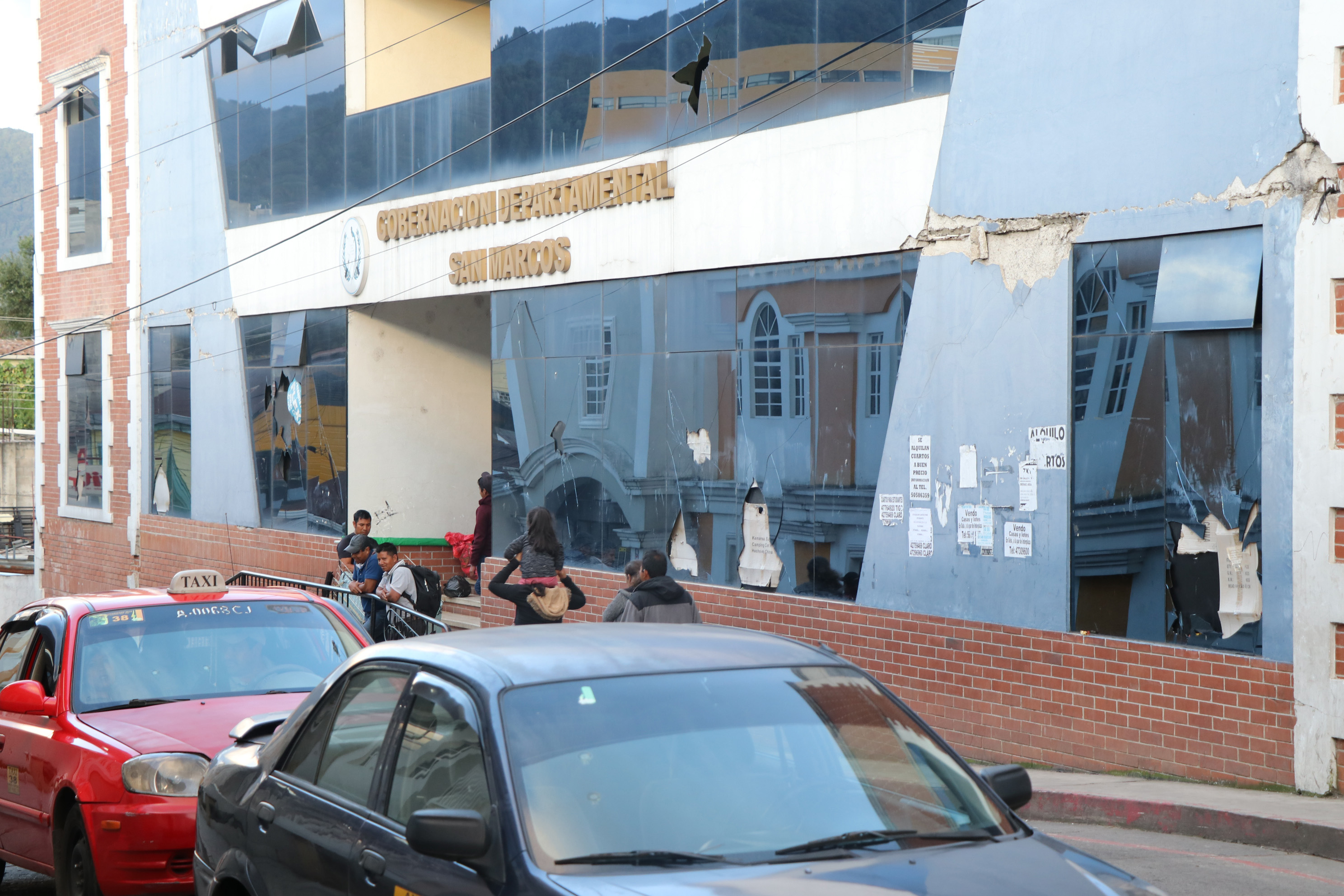 Departamental de San Marcos y que quedó inhabitable desde el terremoto del 2012. (Foto Prensa Libre: Whitmer Barrera)
