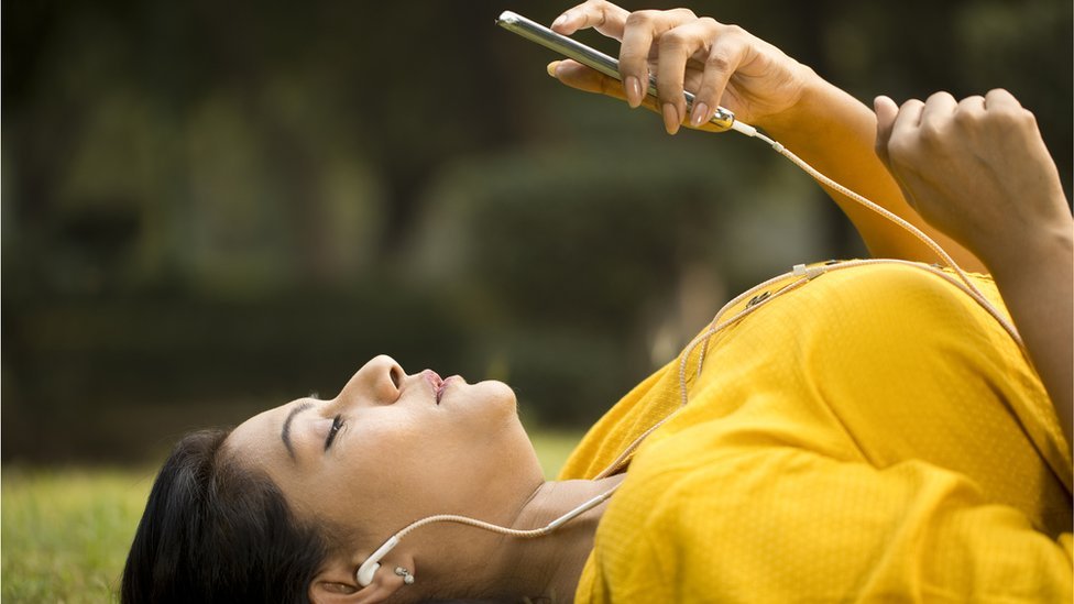 ¿Sabías que la criptografía está presente en tu teléfono?. (Foto Prensa Libre: Getty Images)