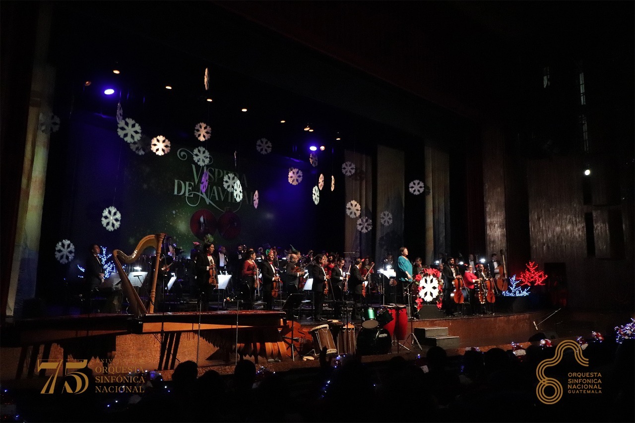 La temporada navideña de la Orquesta Sinfónica Nacional inició el 28 de noviembre. (Foto Prensa Libre: OSN / Facebook)