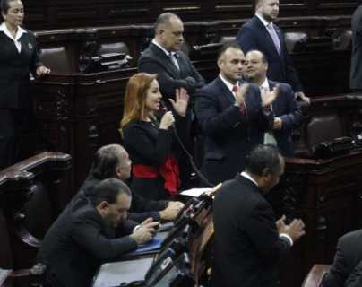 Exdiputados del PP rechazan la curul de Alejandra Carrillo