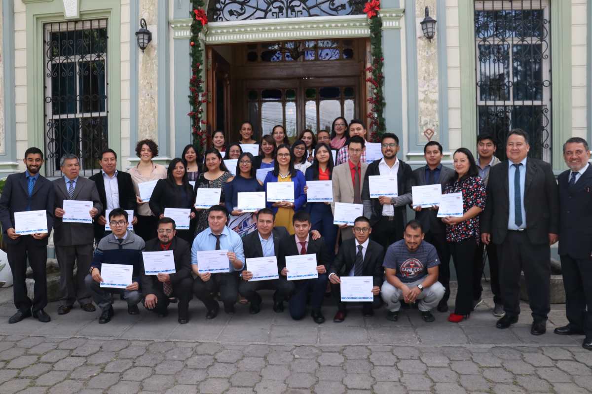 En Quetzaltenango cada mes unos 150 emprendedores comienzan funciones en el sector formal