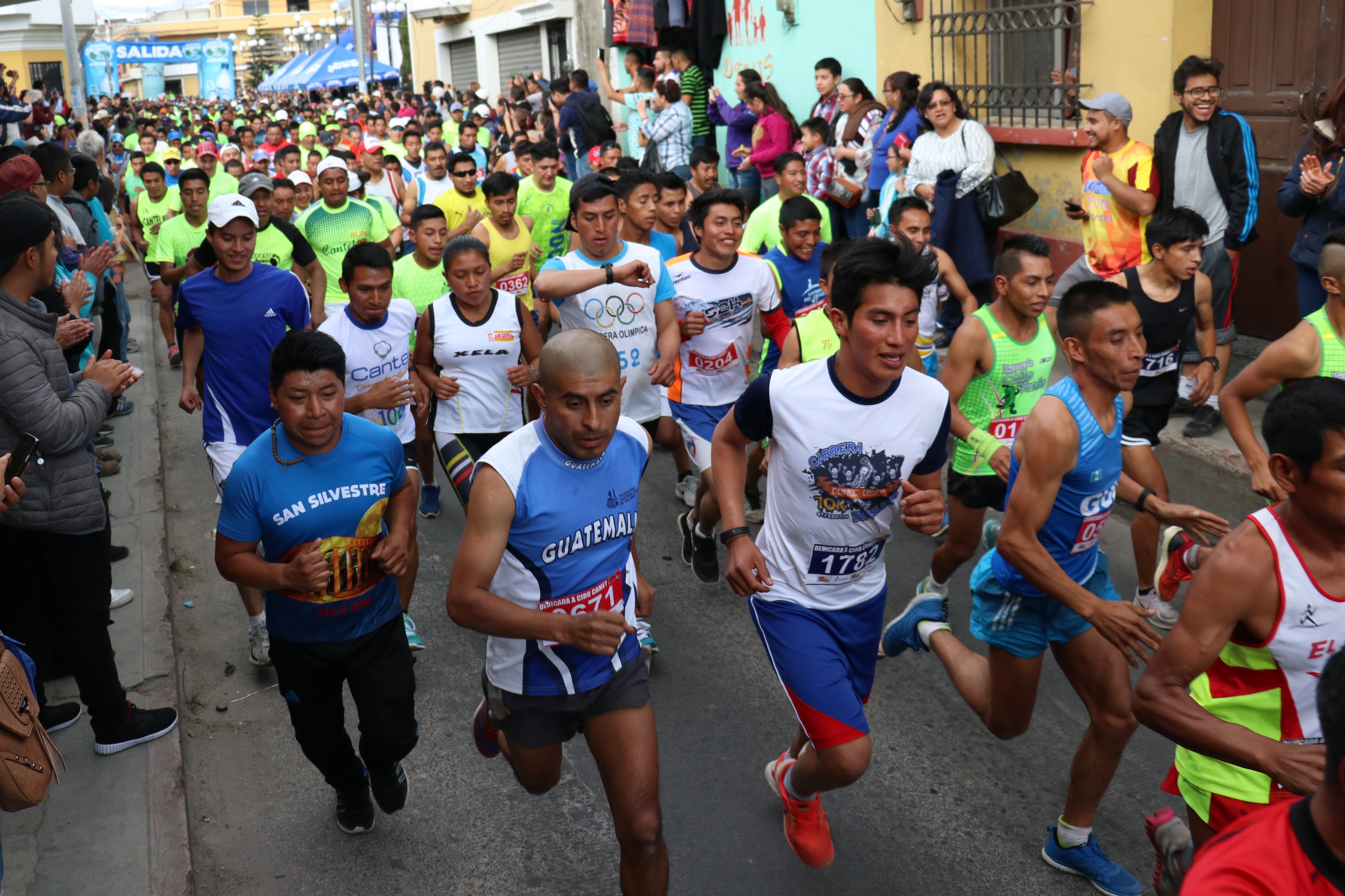 Unos 3 mil corredores se congregarán en Salcajá para despedir el 2019 con actividad deportiva. (Foto Prensa Libre: Raúl Juárez)