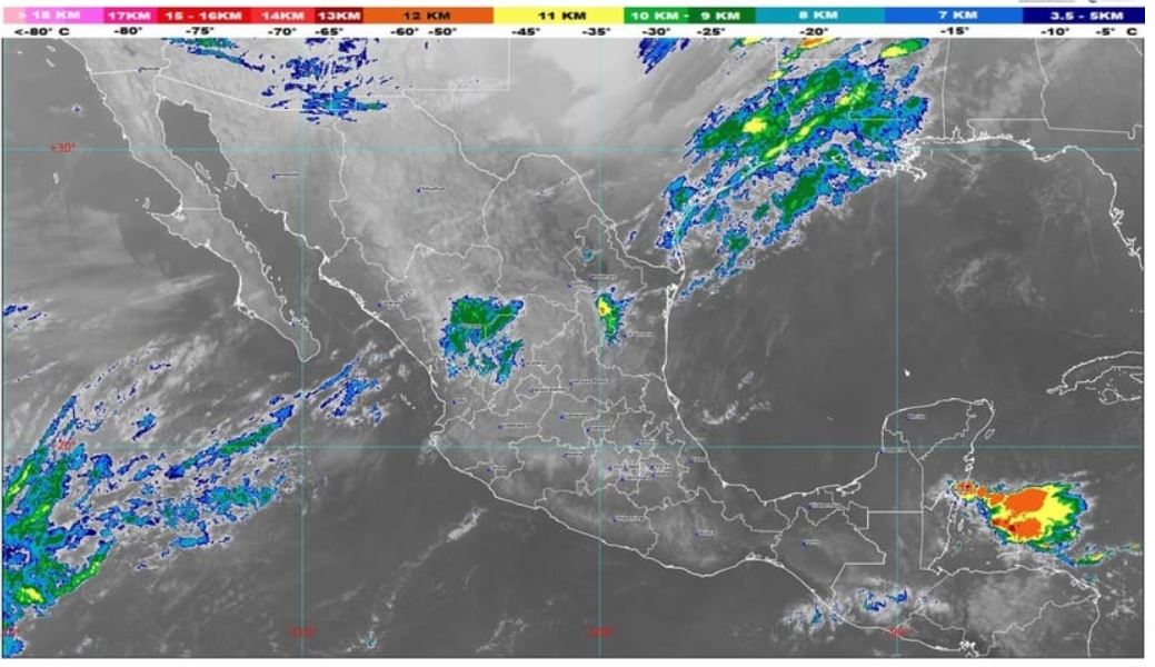 La imagen del satélite indica el acercamiento del frente frío que ingresa al Golfo de México. (Foto Prensa Libre: Imagen compartida por Conred).

