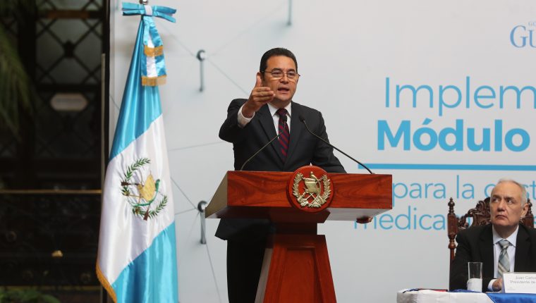   El presidente Jimmy Morales sancionó las reformas al Código Procesal Penal (Foto Prensa Libre: Hemeroteca PL)