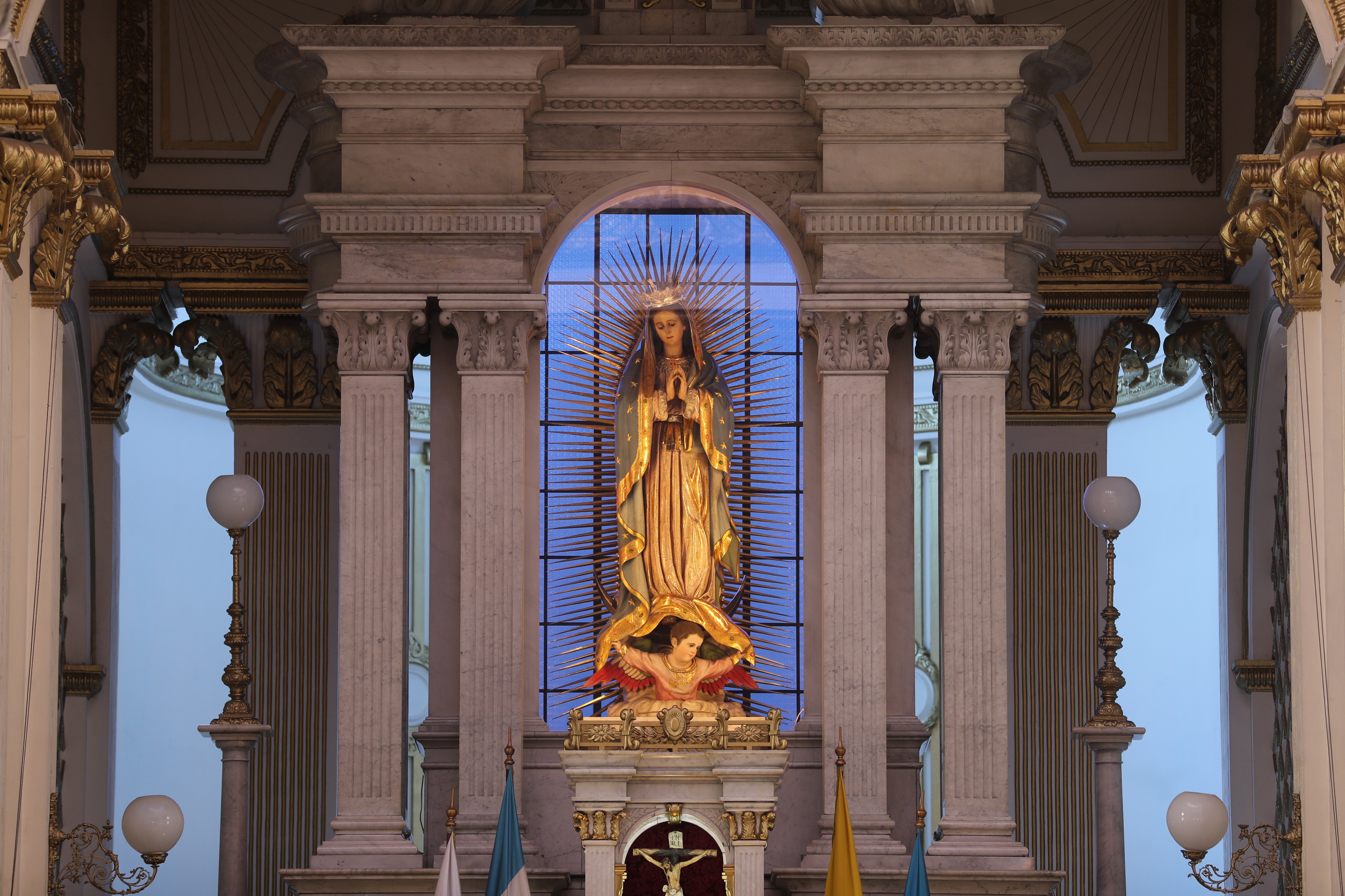 En la festividad de la Virgen de Guadalupe, recordamos la historia de las apariciones de la Santísima Virgen al indio Juan Diego en el cerro Tepeyac en el siglo XVI. Fotografía. Prensa Libre: Erick Avila