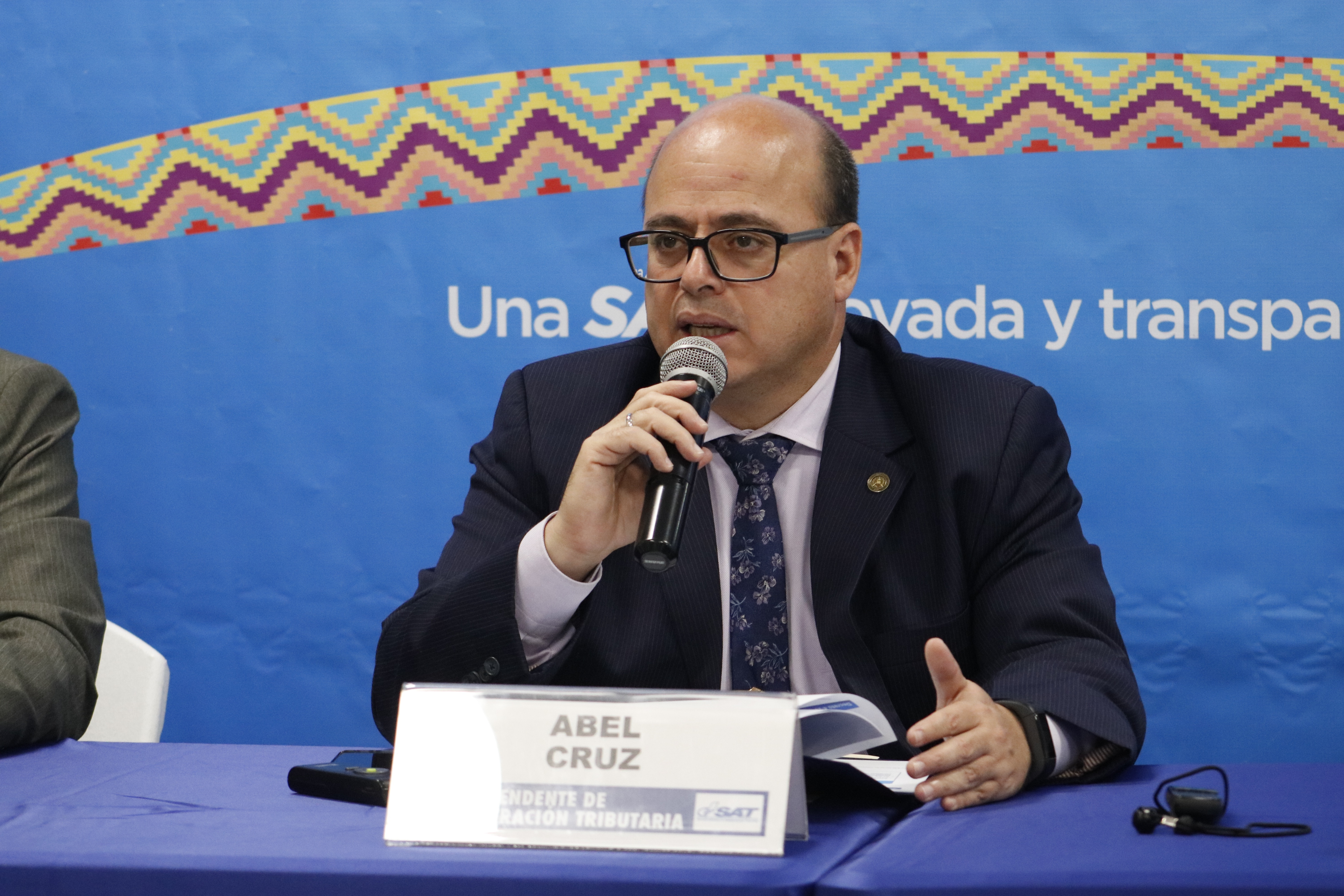 El jefe de la SAT, Abel Cruz Calderón, fue evaluado por el Directorio, luego del desempeño de su gestión. (Foto Prensa Libre: Hemeroteca)