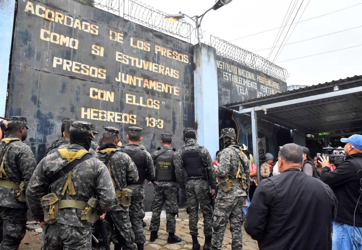 Otros 18 muertos en enfrentamiento entre reos en cárcel de Honduras
