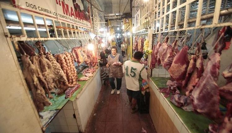 La Gremial de Expendedores de Carne advirtió de que no hay razón para que exista alzas de precios de estos productos al consumidor  final. (Foto Prensa Libre: Hemeroteca)  