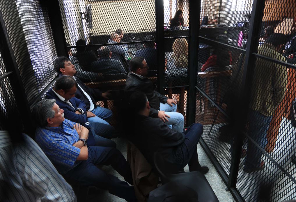 Quince personas procesadas y cinco con falta de mérito es el resultado de la audiencia de primera declaración. (Foto Prensa Libre: Hemeroteca PL)