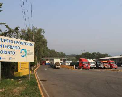 Paso fronterizo hacia Honduras permanece bloqueado desde hace más de 12 horas