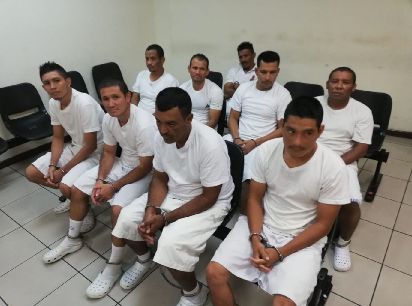 Los guatemaltecos fueron enviados a prisión en El Salvador. (Foto Prensa Libre: FGR)