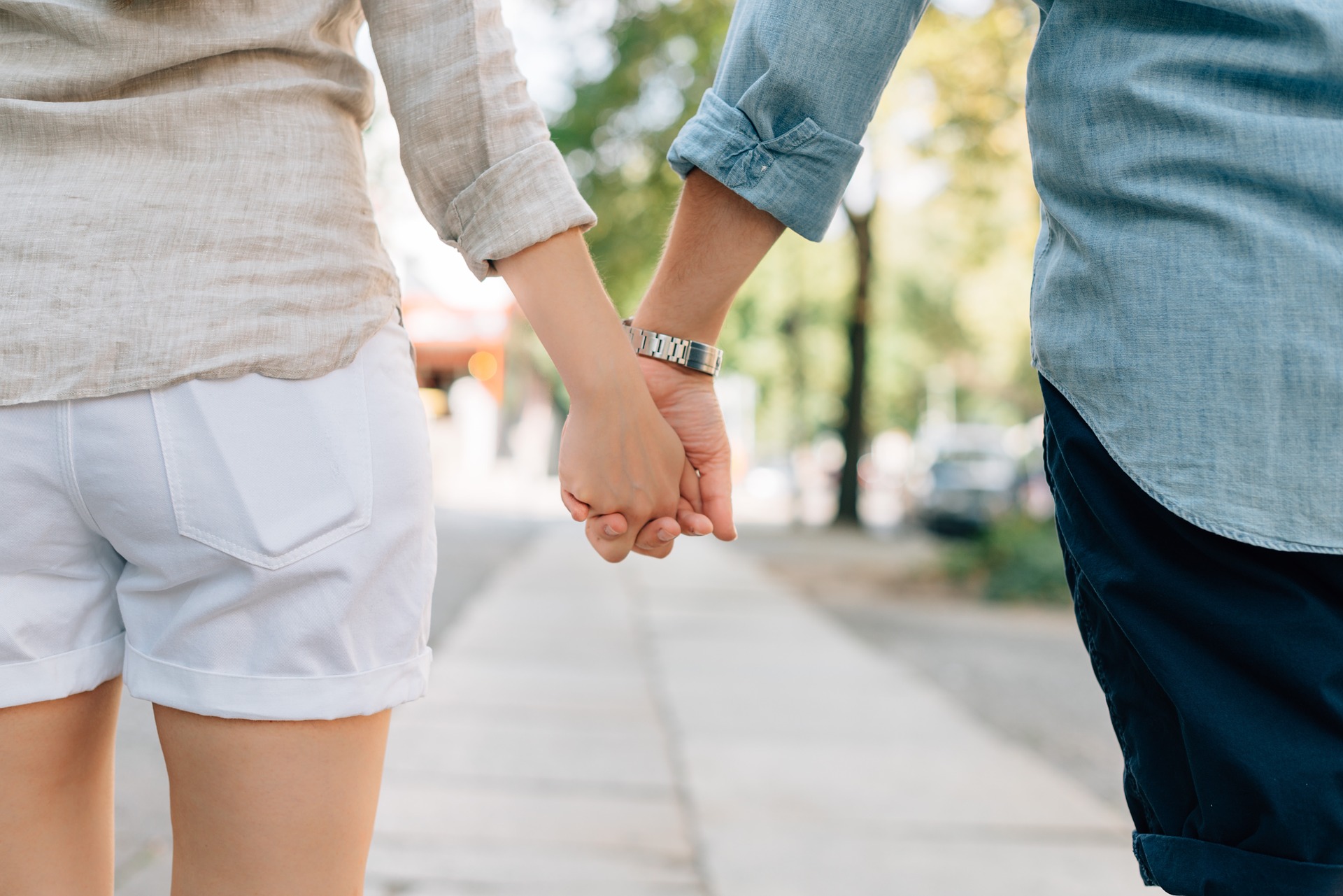 El reto de estar en pareja es saber avanzar juntos respetando el desarrollo de la otra persona. (Foto Prensa Libre: Shutterstock)