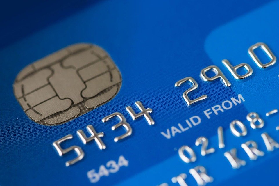 Qué contiene el dictamen a la iniciativa 5544, ley de tarjetas de crédito