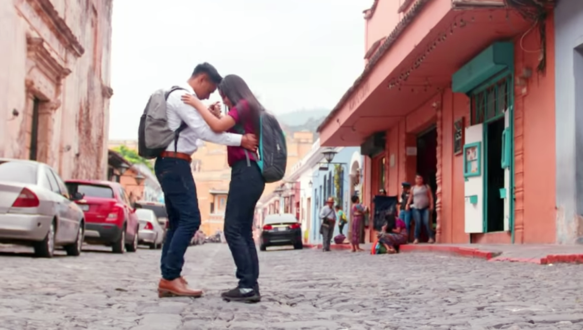 Ellos son Cristian y Diana, los guatemaltecos que participan en el nuevo video de Ed Sheeran