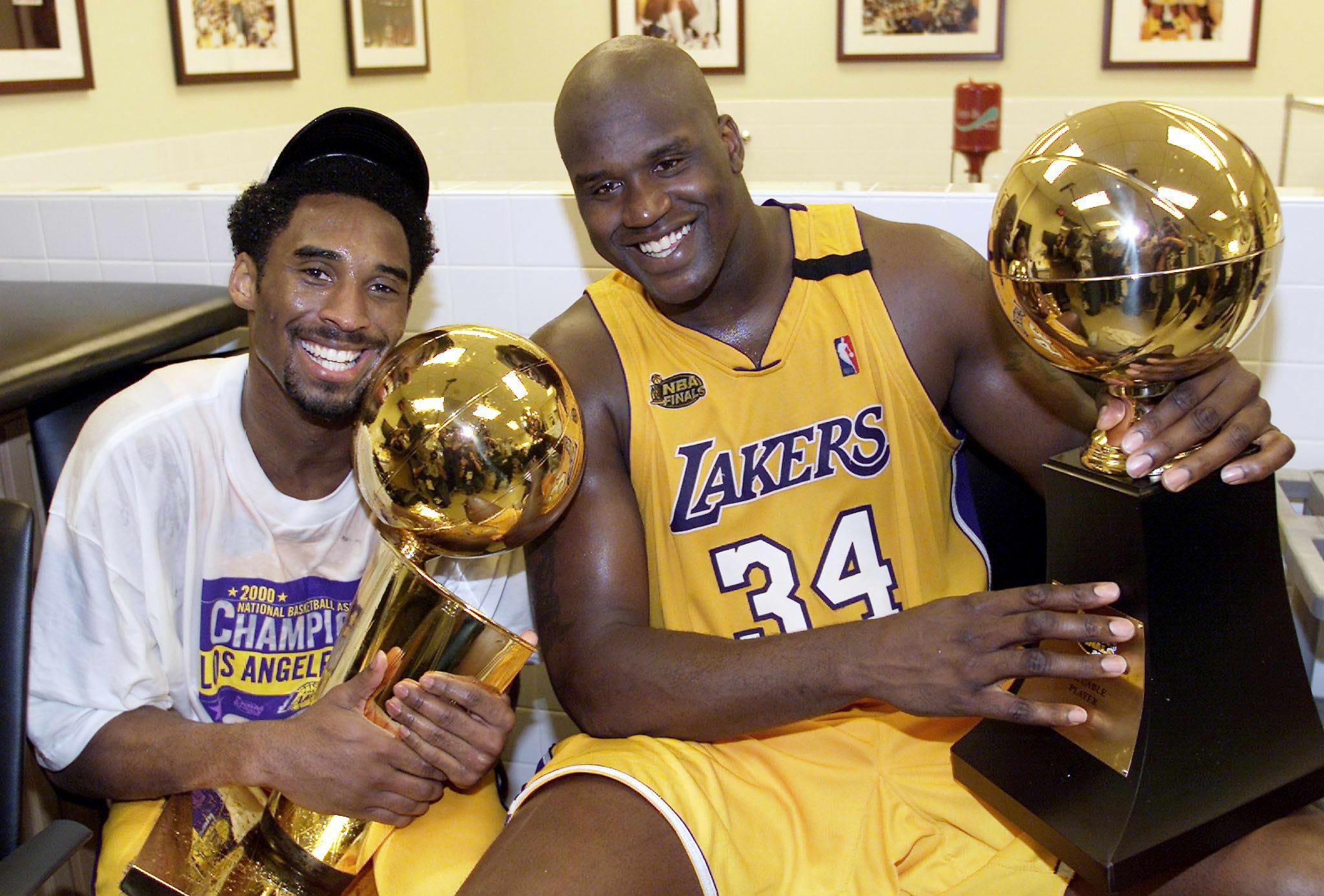 Kobe Bryant y Shaquille O'Neal celebraron juntos. (Foto Prensa Libre: Hemeroteca PL)