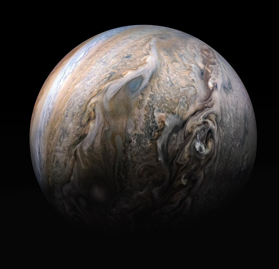 (Foto Prensa Libre: NASA/JPL-Caltech/SwRI/MSSS/Kevin M. Gill)