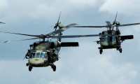 AME5586. TOLEMAIDA (COLOMBIA), 26/01/2020.- Helicópteros participan en ejercicios militares conjuntos de los ejércitos de Colombia y Estados Unidos este domingo en el Centro Nacional de Entrenamiento de Tolemaida (Colombia). EFE/Mauricio Dueñas Castañeda