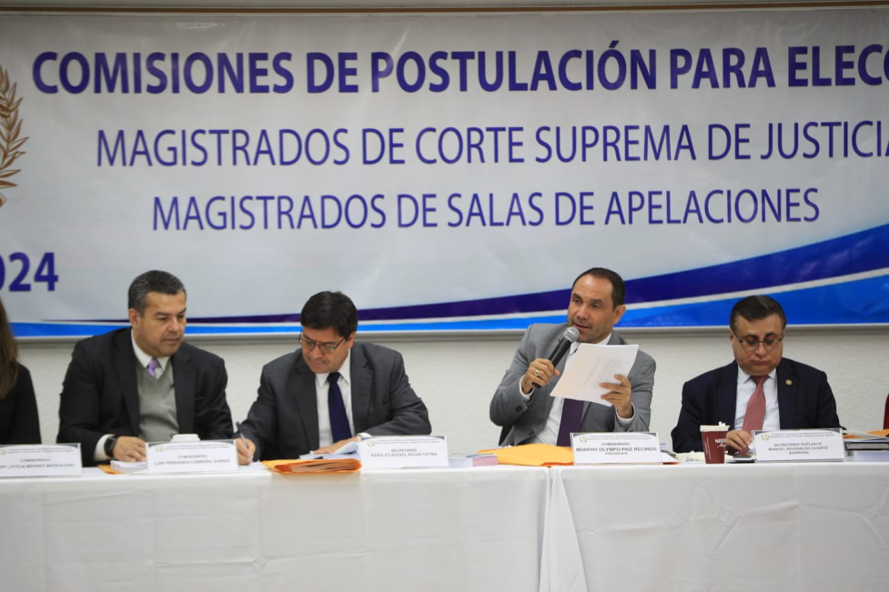 Comisión de Postulación de magistrados de Salas de Apelaciones en su reunión del 7 de enero de 2020. (Foto Prensa Libre: Hemeroteca PL)