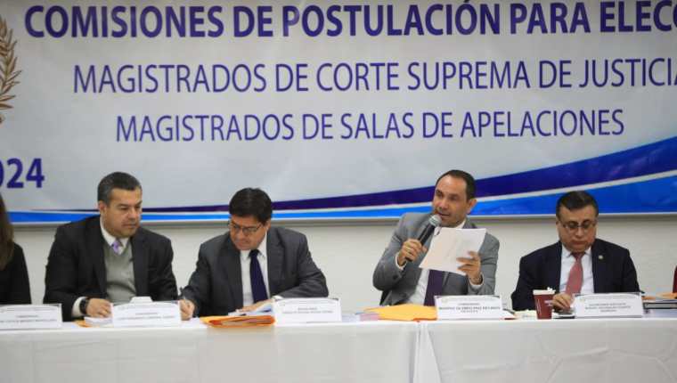 Comisión de Postulación de magistrados de Salas de Apelaciones en su reunión del 7 de enero de 2020. (Foto Prensa Libre: Hemeroteca PL)