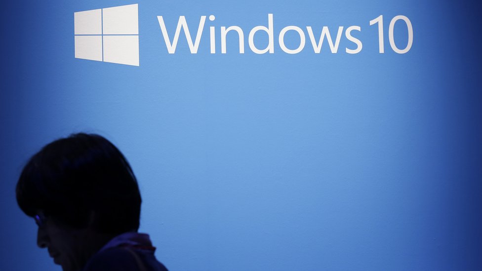 La falla de seguridad de Windows 10 detectada por el gobierno de EE.UU. que pone en riesgo a millones de computadoras