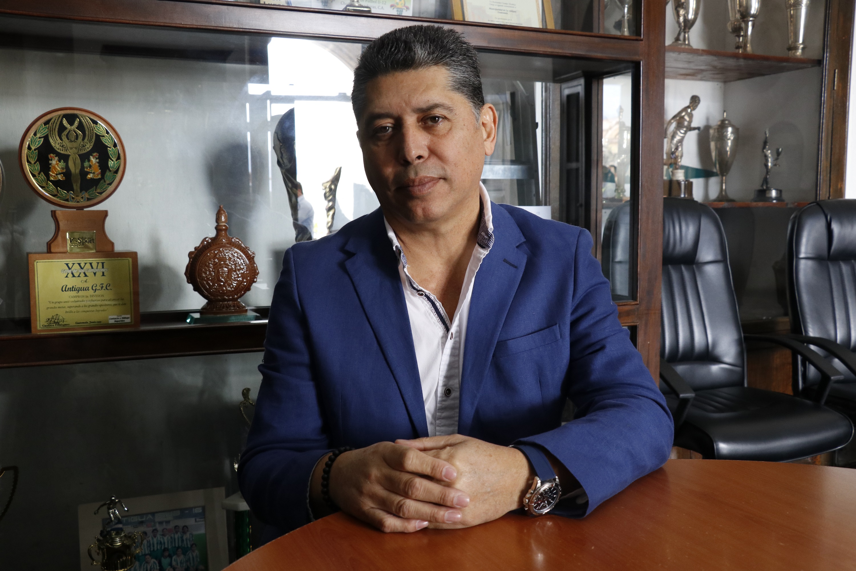 Víctor Hugo del Pozo hizo un recuento de su pasada administración y sus compromisos ante un nuevo gobierno municipal. (Foto Prensa Libre: Julio Sicán)