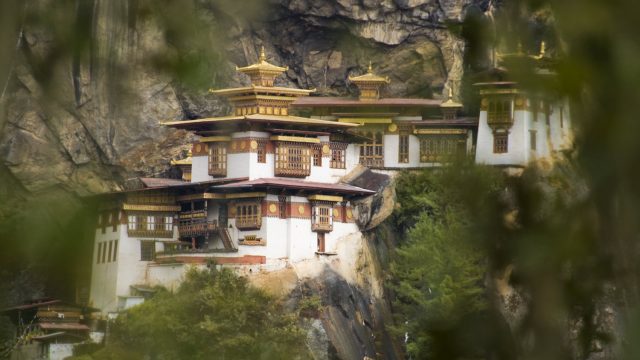Los monasterios de Bután han sorprendido a los turistas. (Foto Prensa Libre: Adela Rad/ Flickr)