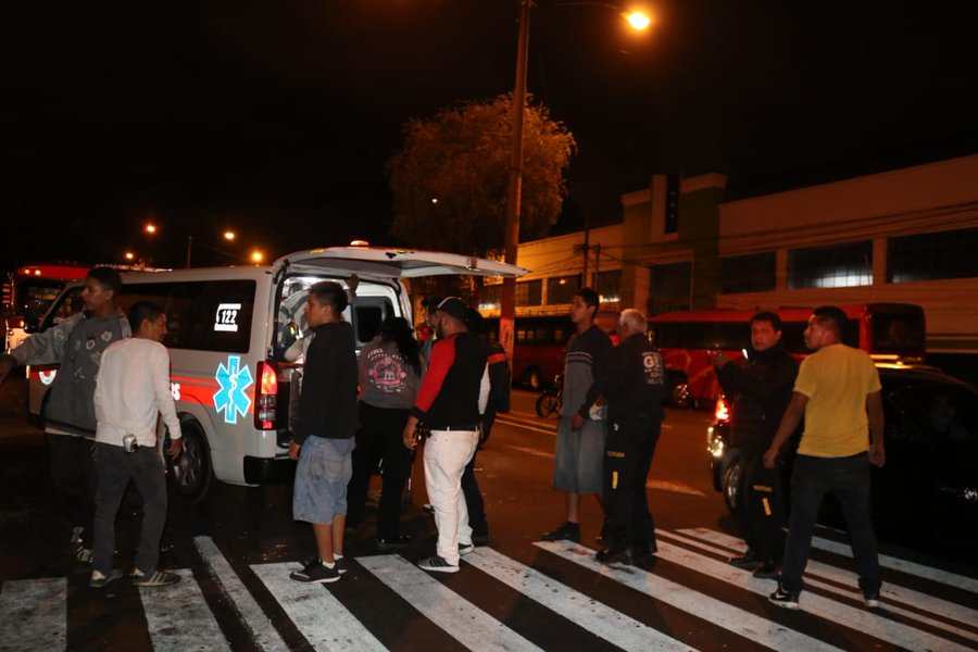Ataque armado deja cinco heridos en la Avenida Elena